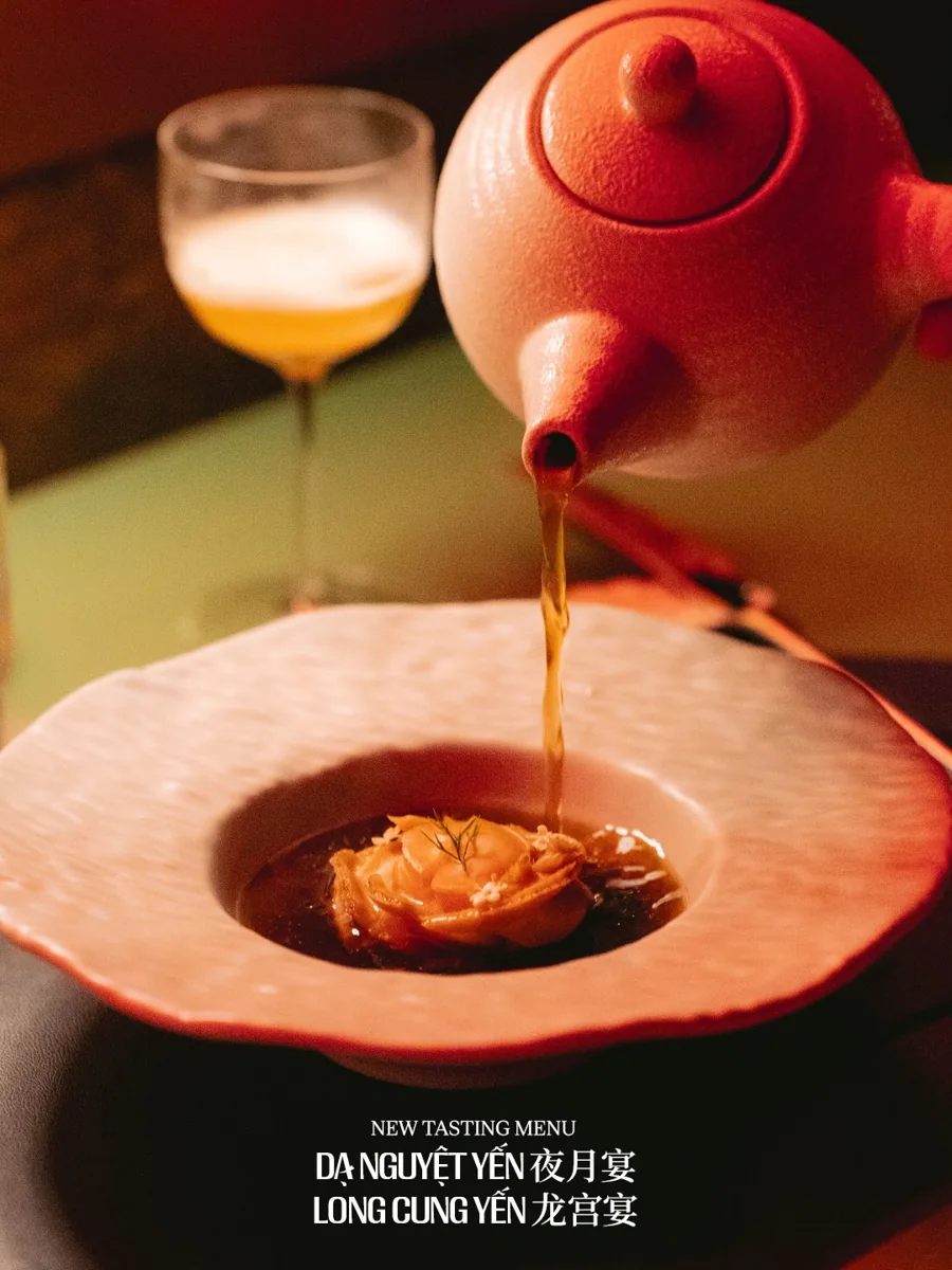 DẠ Nguyệt Yến and Long Cung Yến tasting menus artwork.